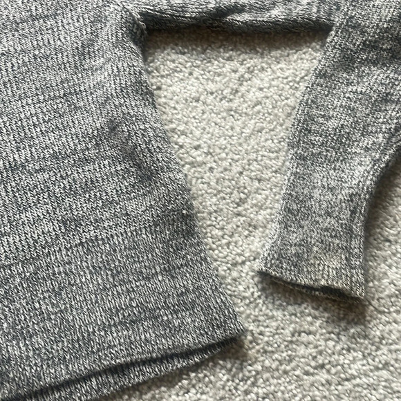 Free people XS gray sweater - Picture 5 of 6